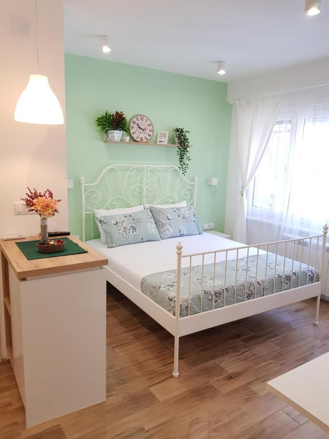 Verybell Belgrado Esterno foto